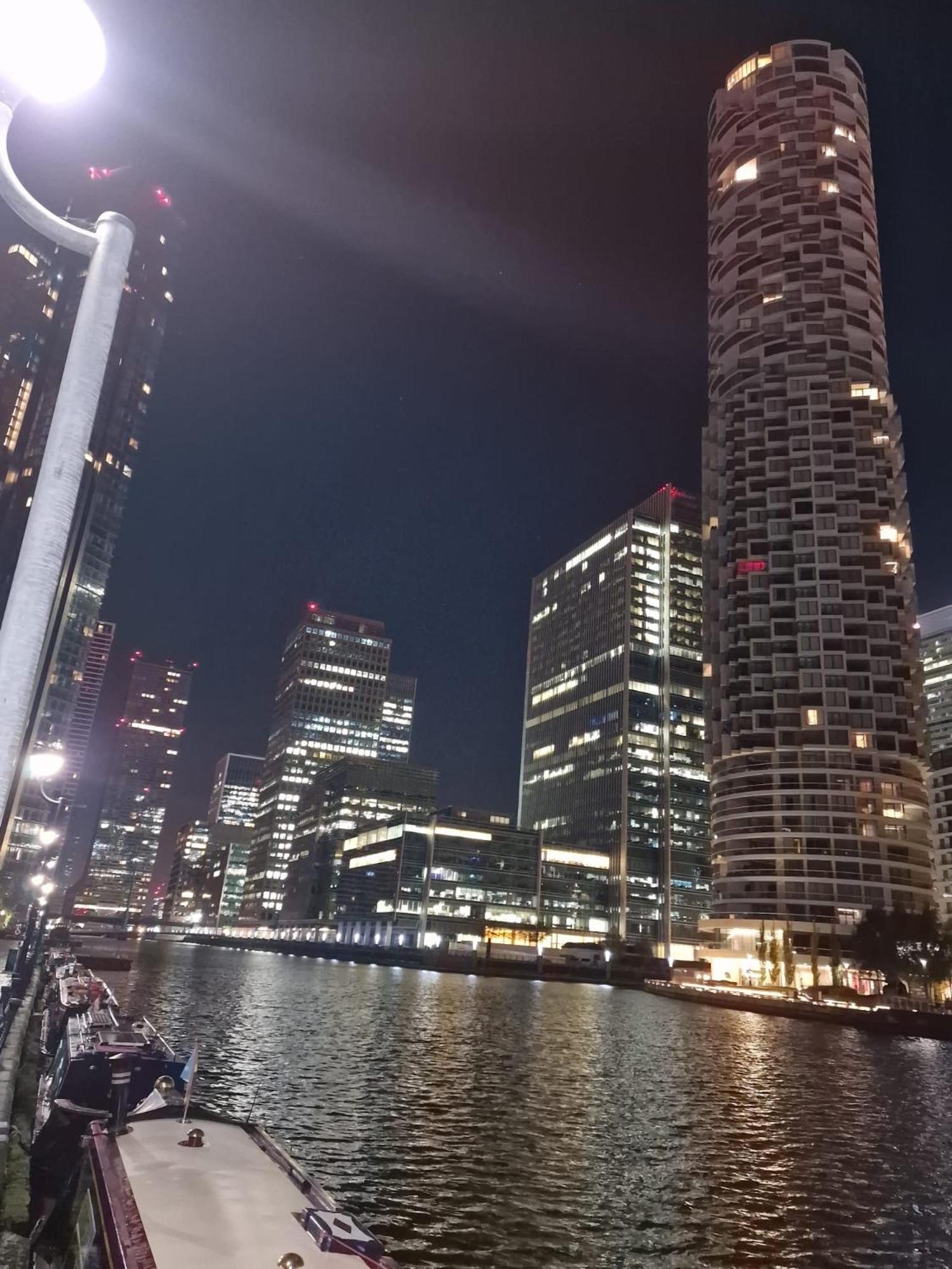 Canary Wharf View Apartments London Exterior foto